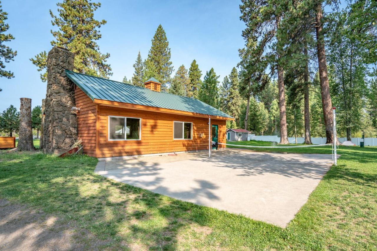 Crater Lake Resort Fort Klamath Exterior photo