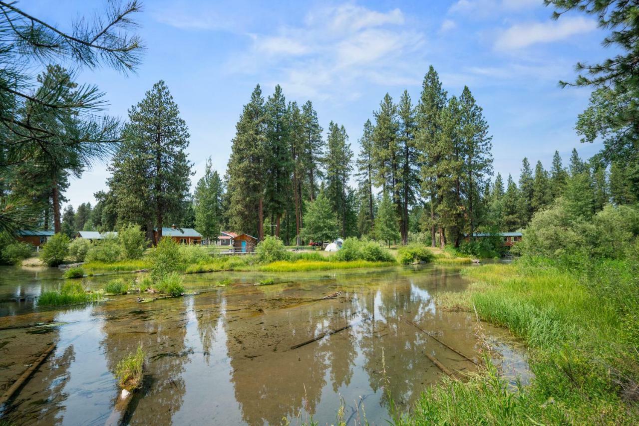 Crater Lake Resort Fort Klamath Exterior photo